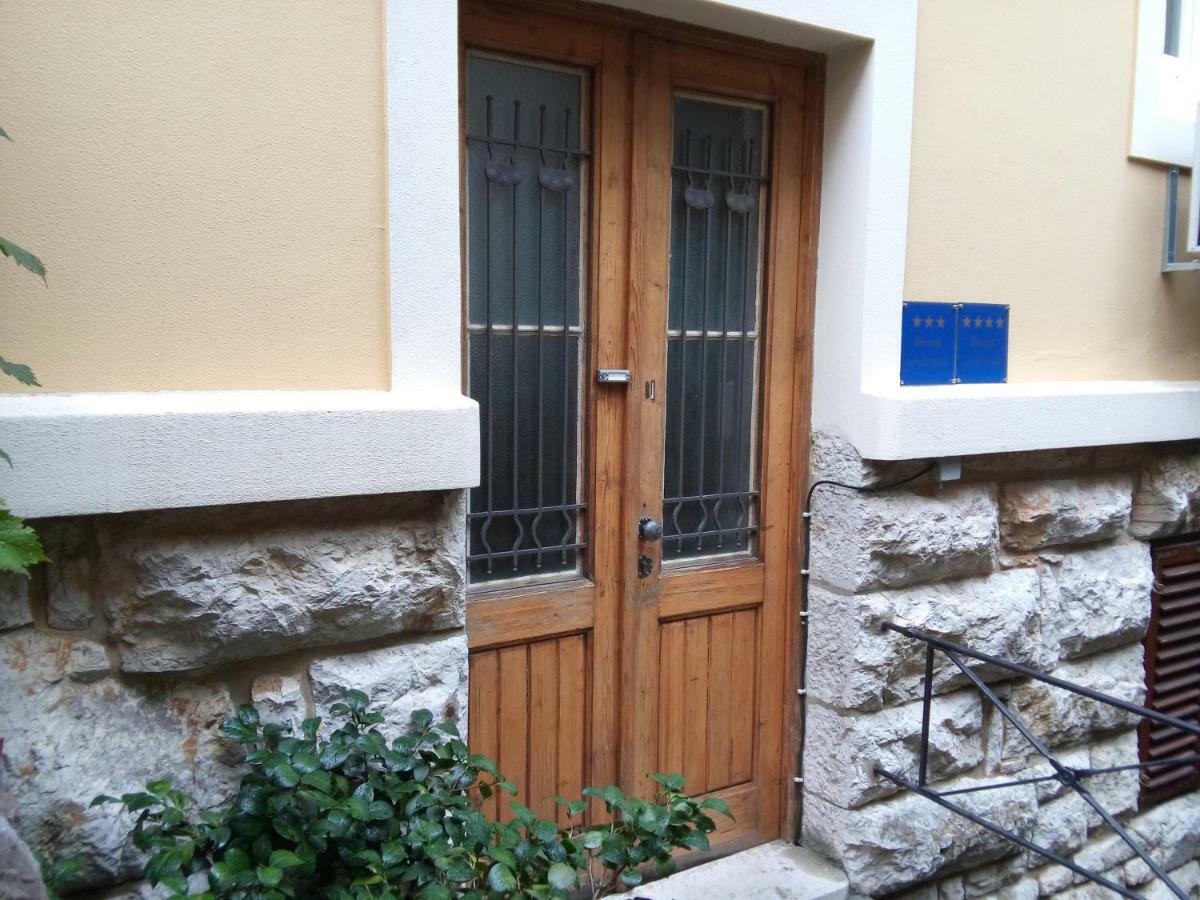 Villa Zajednica Icici Exterior photo